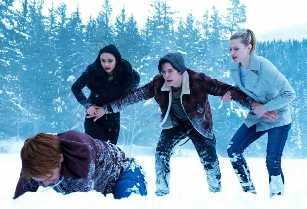 Кадр из сериала Ривердейл 2 сезон