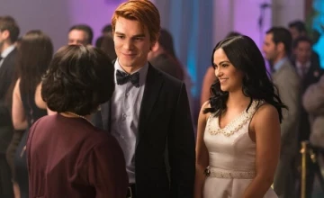 Кадр из «Ривердейл» 2 сезон 12 серия