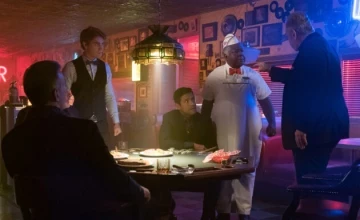 Кадр из «Ривердейл» 2 сезон 12 серия