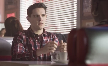 Кадр из «Ривердейл» 2 сезон 14 серия