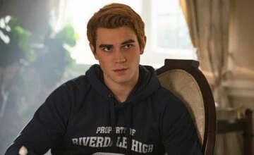 Смотреть Ривердейл 2 сезон 15 серия онлайн