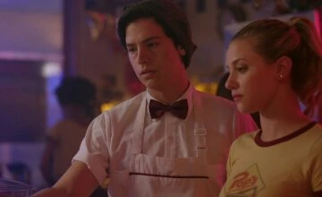 Смотреть Ривердейл 2 сезон 2 серия онлайн