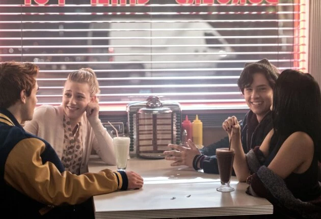 Кадр из сериала Ривердейл 2 сезон