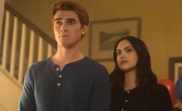 Кадр из «Ривердейл» 2 сезон 22 серия