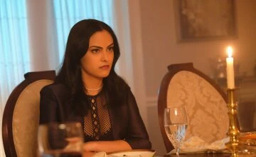 Смотреть Ривердейл 2 сезон 4 серия онлайн