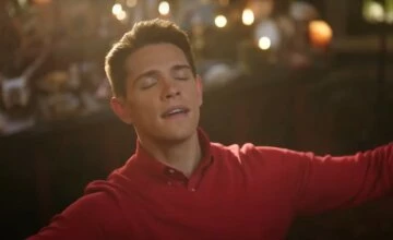 Смотреть Ривердейл 5 сезон 11 серия онлайн