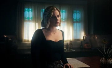 Смотреть Ривердейл 6 сезон 17 серия онлайн